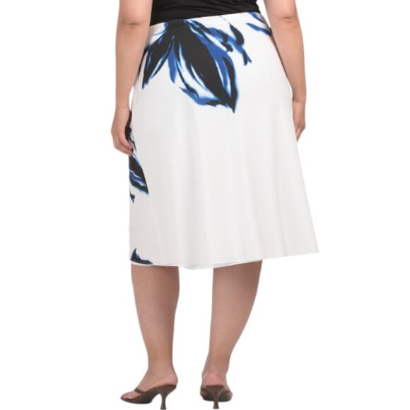 ANNE KLEIN Plus Pull On Lined Flared Skirt - Picture 2 of 2